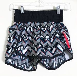 Lululemon Seawheeze 2014 Chevron Tracker Short